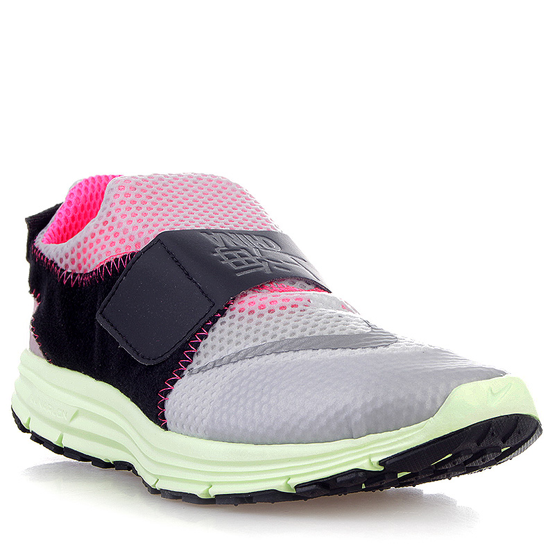 skechers womens max cushioning ultimate shoe