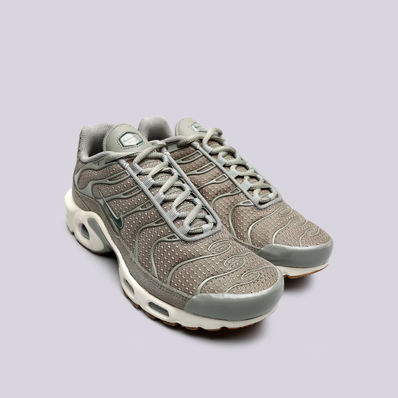 Air max plus vintage best sale