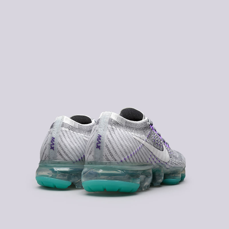 Nike air vapormax flyknit grey and green sale