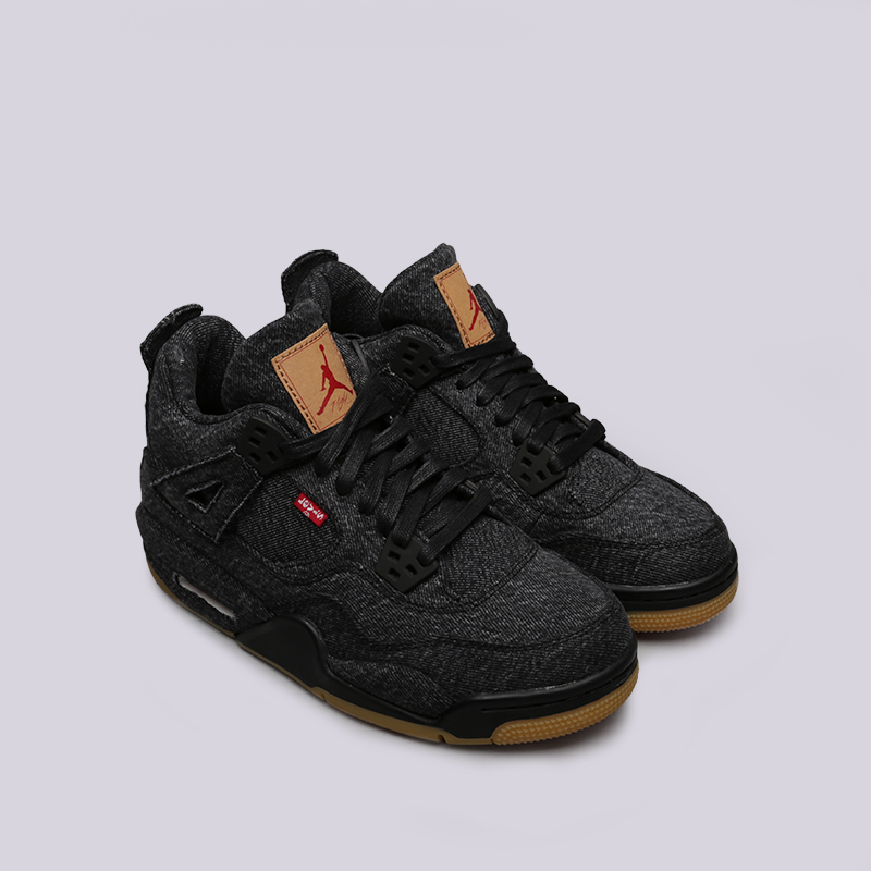 Levis hot sale nike jordan