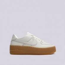 Nike air force 1 shop sage low lx women's shoe