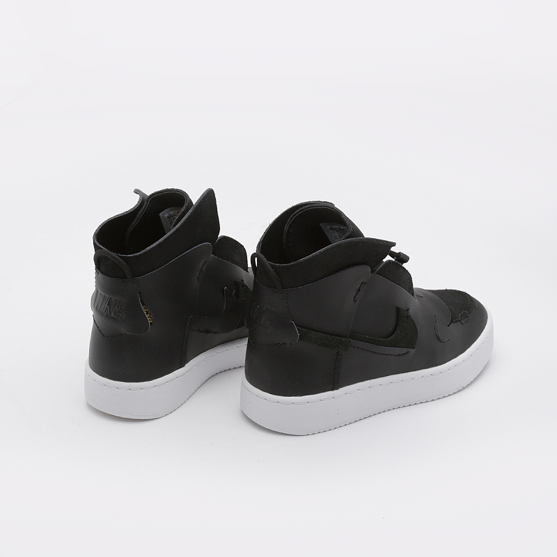 nike women's vandalised lx