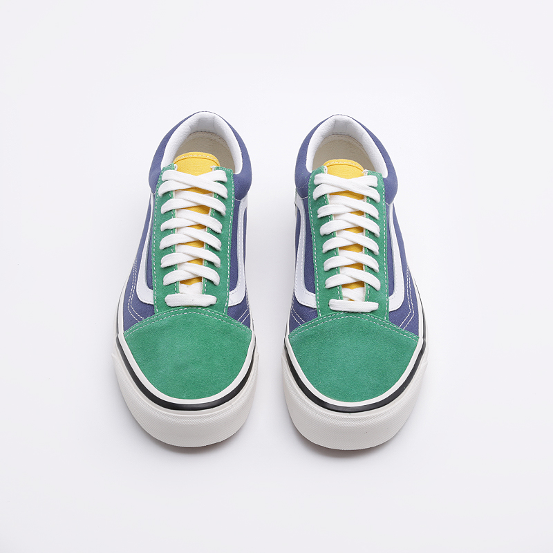 vans with green