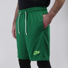 Nike giannis hotsell antetokounmpo shorts