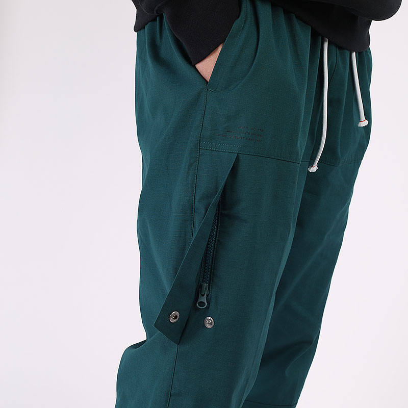 nike kyrie cargo pants