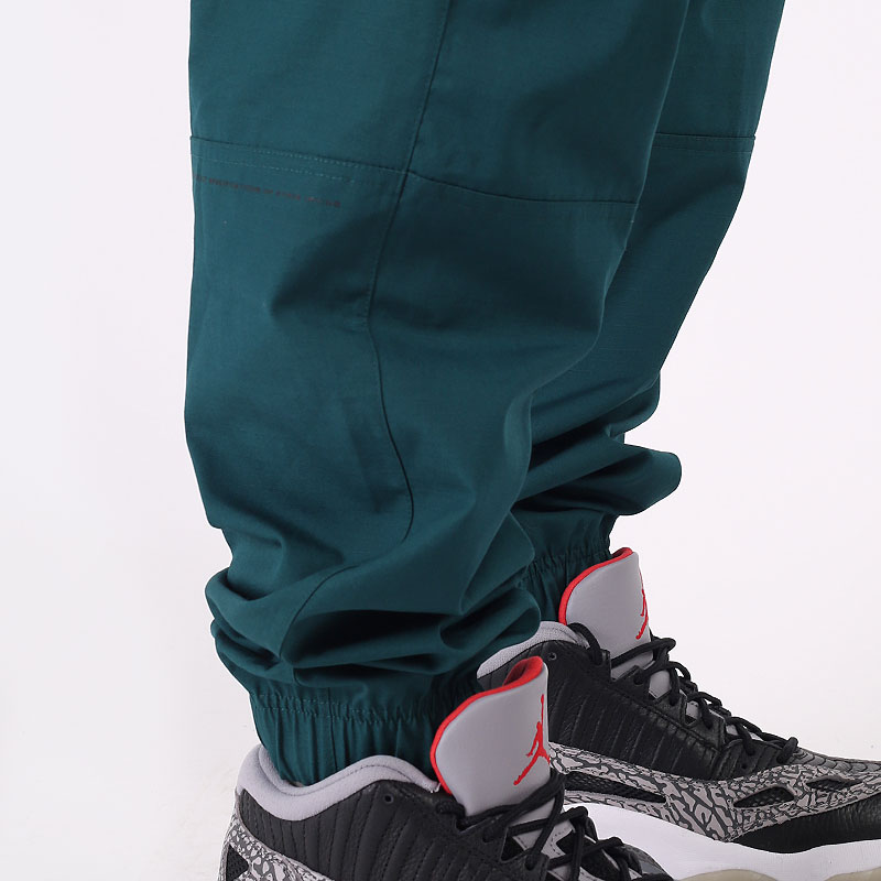 nike kyrie cargo pants