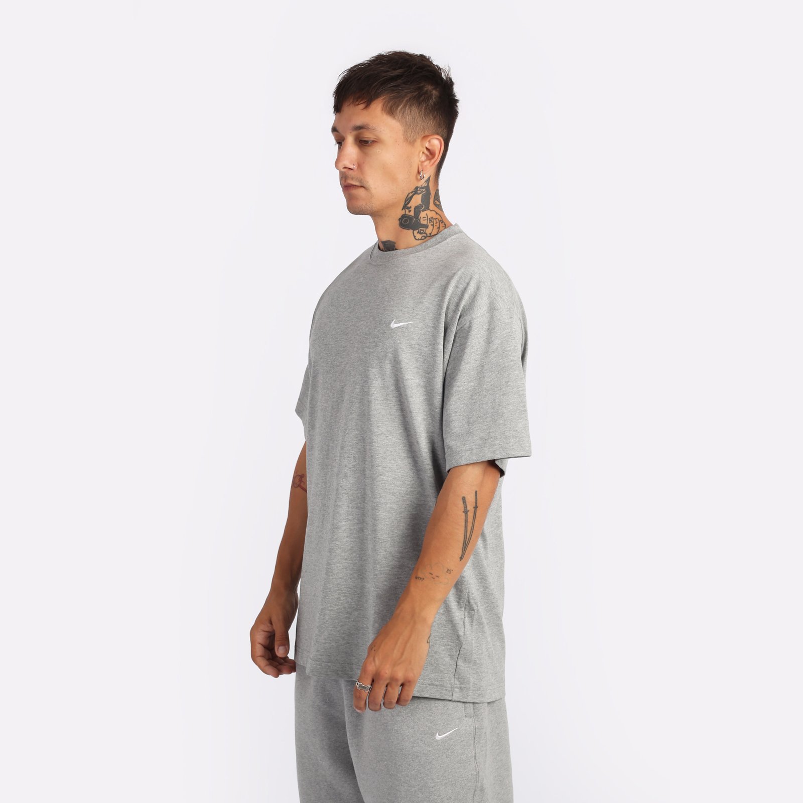 Мужская футболка Nike NRG Solo Swoosh Tee (CV0559-063)  - цена, описание, фото 3