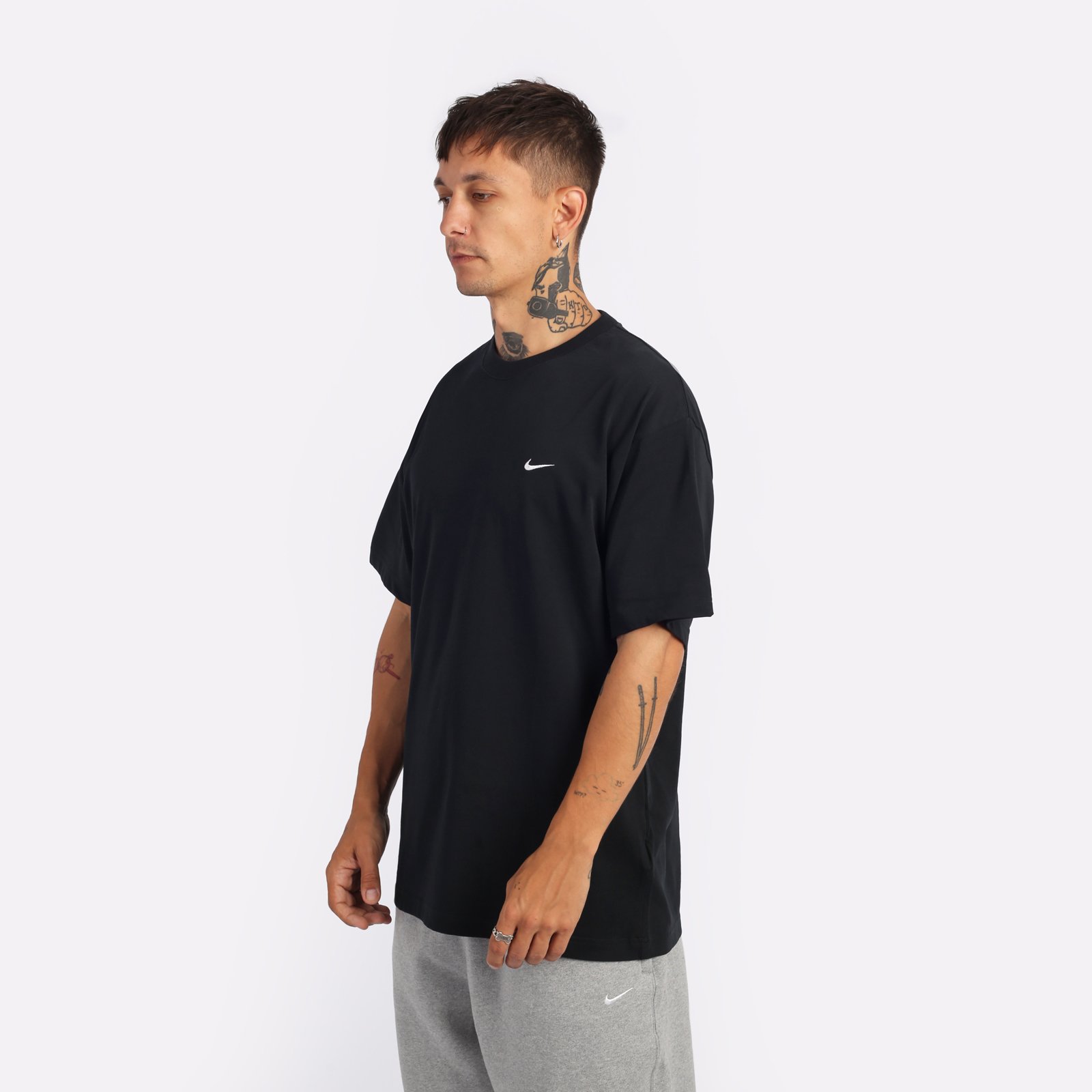 Мужская футболка Nike NRG Solo Swoosh Tee (CV0559-010)  - цена, описание, фото 3