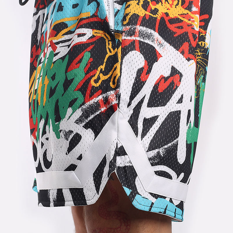 Мужские шорты PUMA Graffiti Short (53923901)  - цена, описание, фото 6