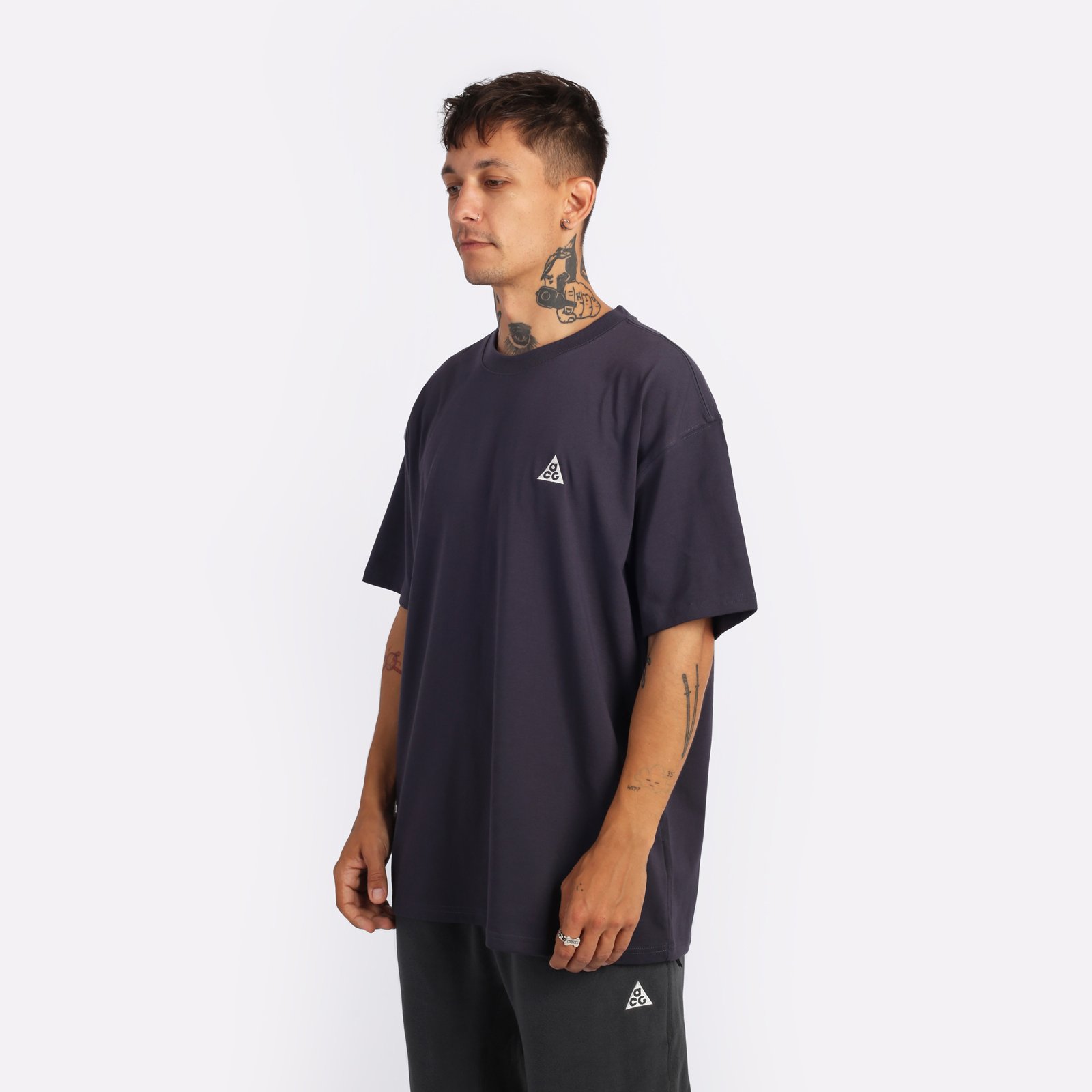 Мужская футболка Nike NRG Tee (DJ3642-015)  - цена, описание, фото 3