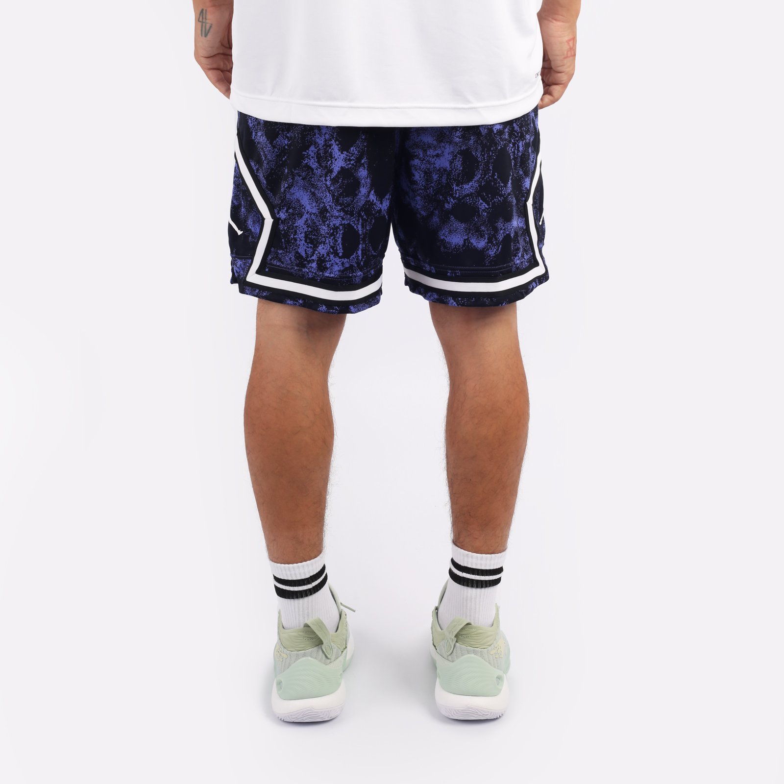 Мужские шорты Jordan Diamond Shorts (DV9779-430)  - цена, описание, фото 2