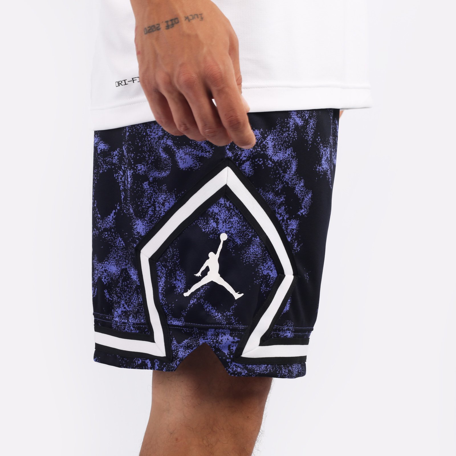 Мужские шорты Jordan Diamond Shorts (DV9779-430)  - цена, описание, фото 5