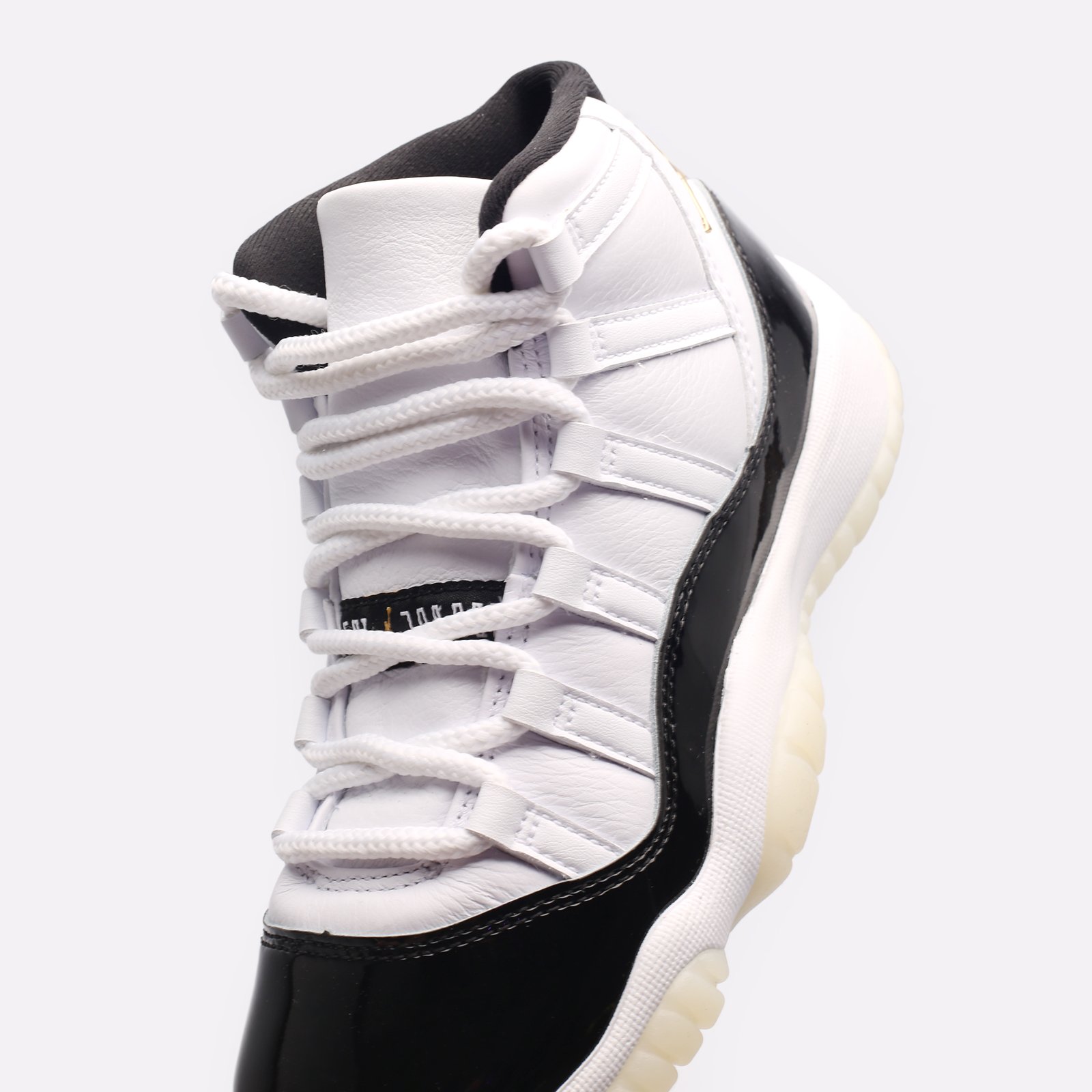 Женские кроссовки Jordan 11 Retro (GS) (378038-170)  - цена, описание, фото 7