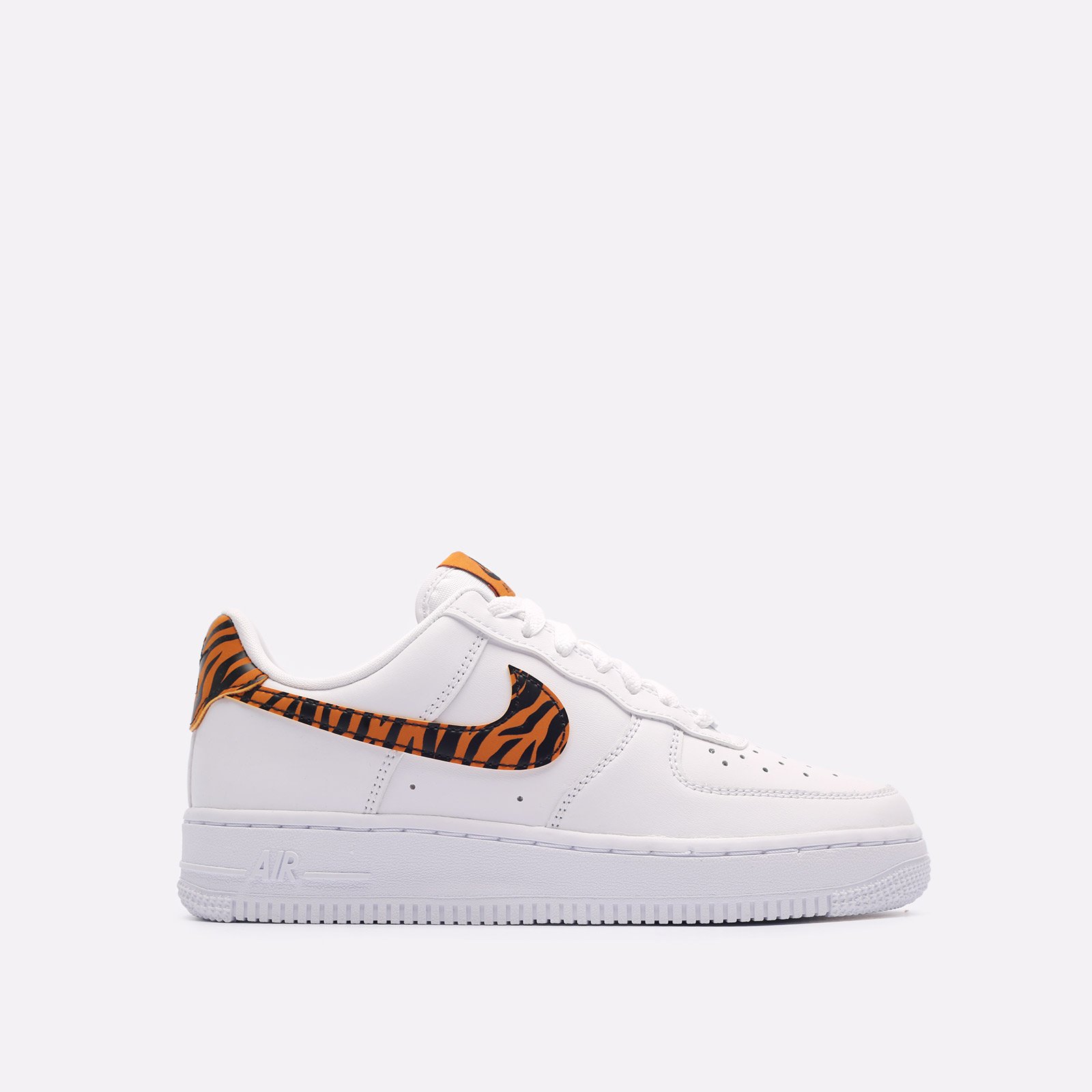 Женские кроссовки Nike WMNS Air Force 1 '07 (DD8959-108)  - цена, описание, фото 1