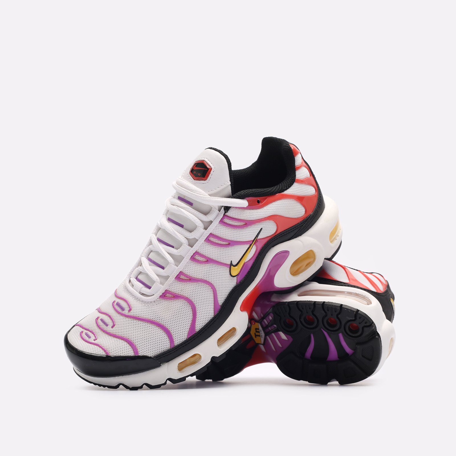 Женские кроссовки Nike WMNS Air Max Plus (DZ3671-100)  - цена, описание, фото 2