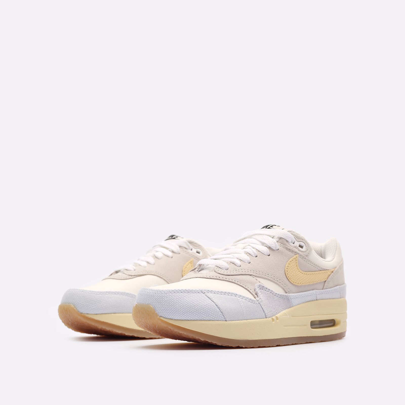 Nike air max cream color best sale