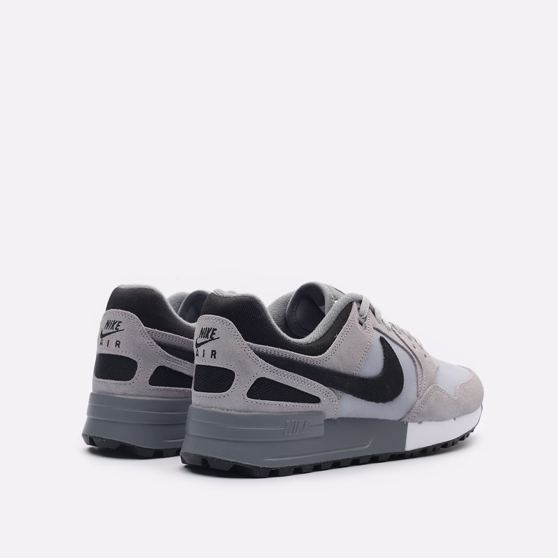 Nike air pegasus trainers hotsell