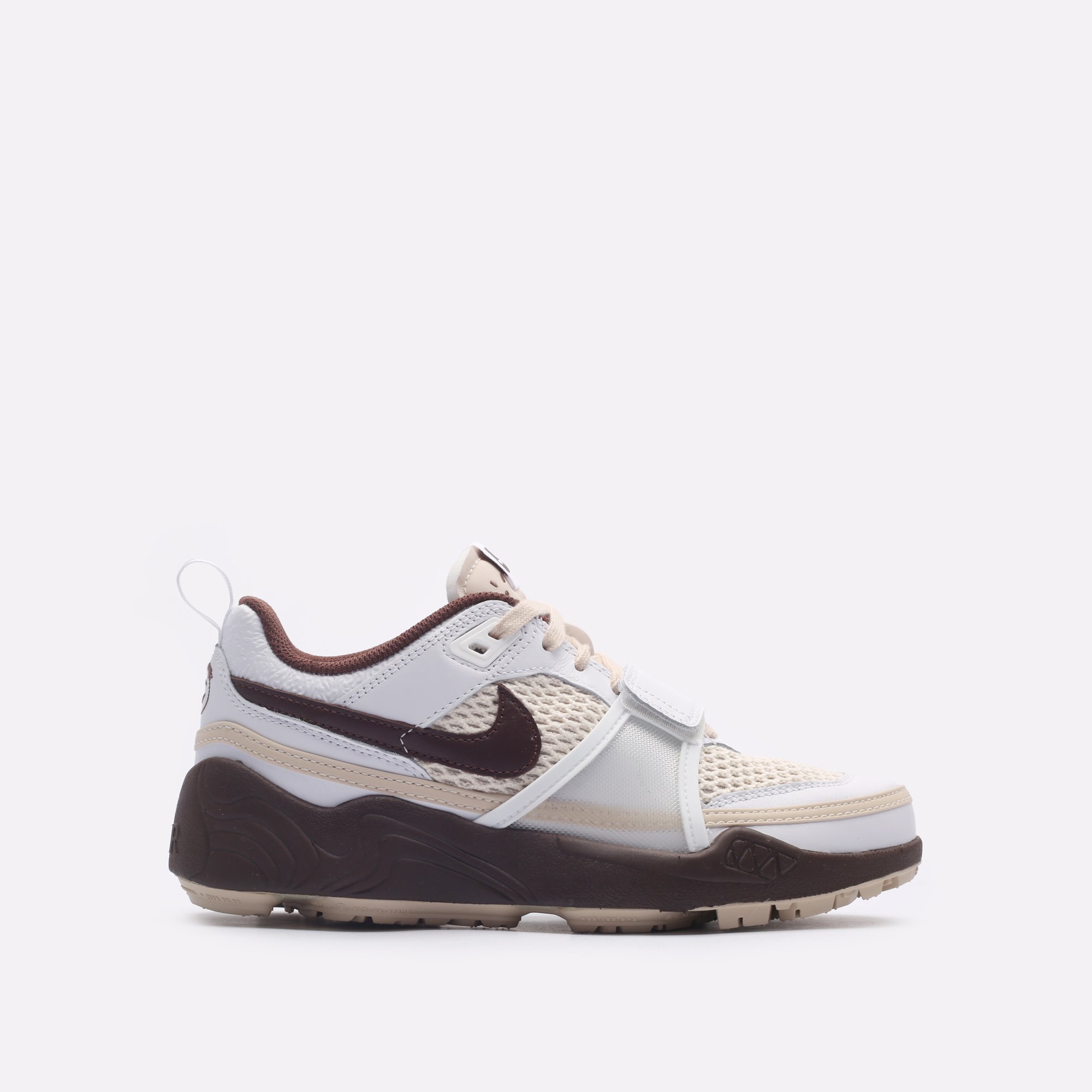 Мужские кроссовки Nike x Travis Scott Zoom Field Jaxx (HQ3073-100)  - цена, описание, фото 1