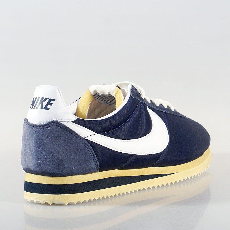 Nike cortez og nylon sale