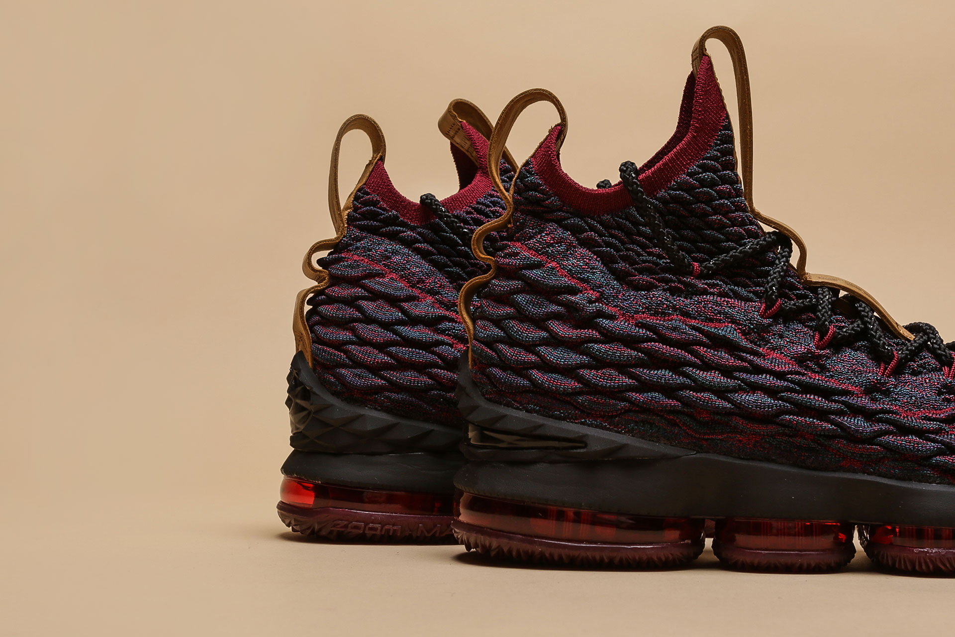 Lebron 15 best sale purple rain