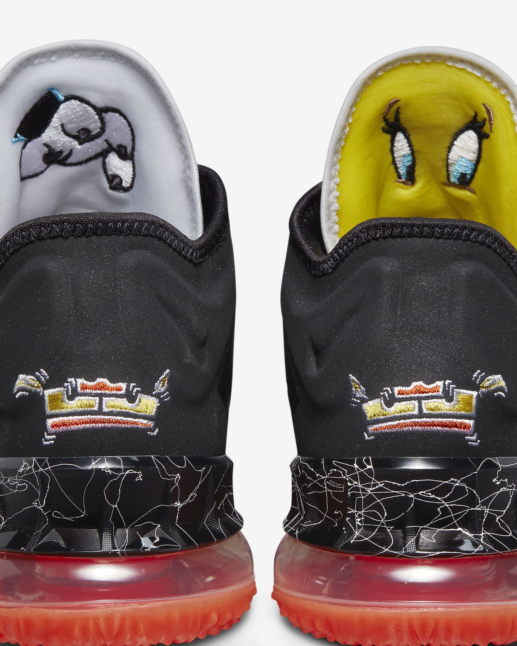 lebron 18 low sylvester x tweety