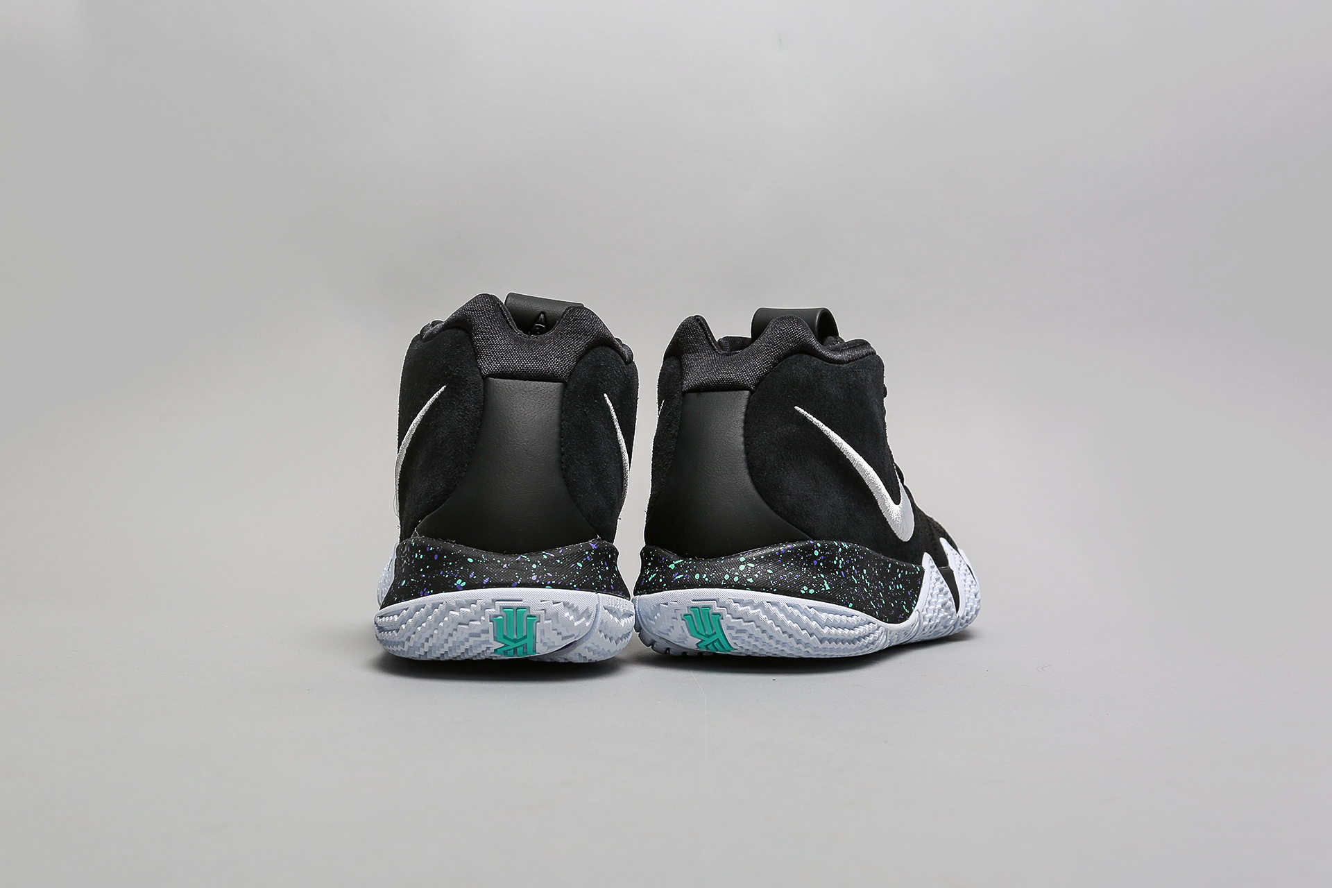 Kyrie 4 flyknit deals