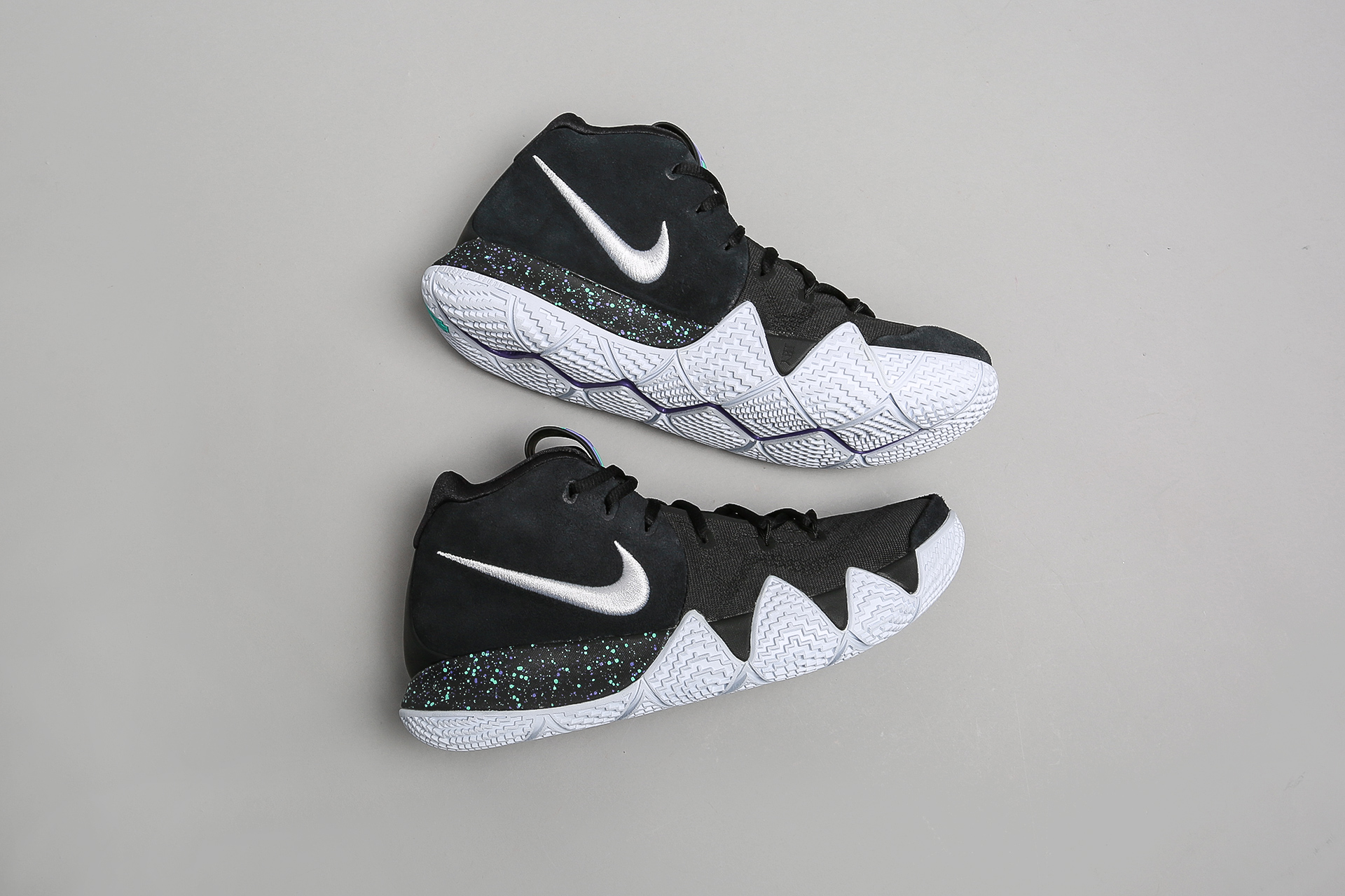 Nike Kyrie 4 StreetBall