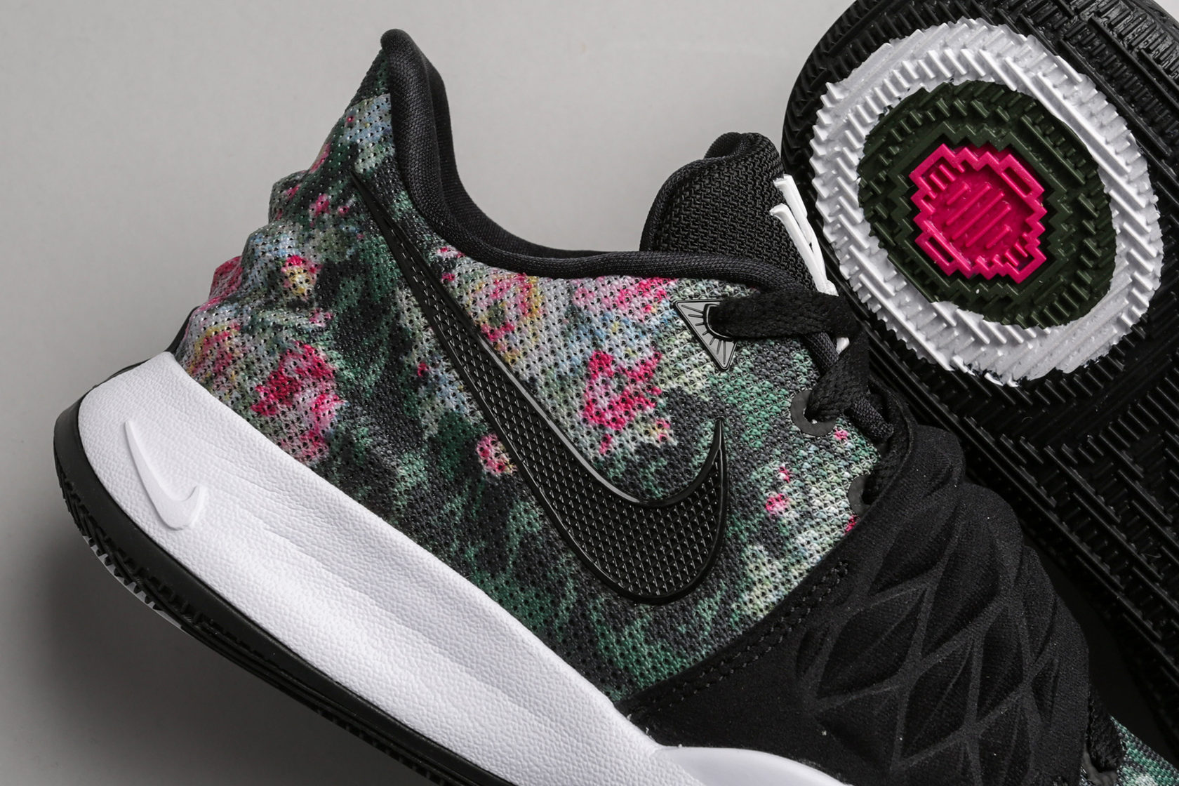 Kyrie low ep floral online